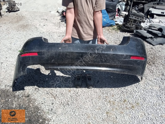 BMW 3 SERİSİ E90 ARKA TAMPON ORIJINAL ÇIKMA