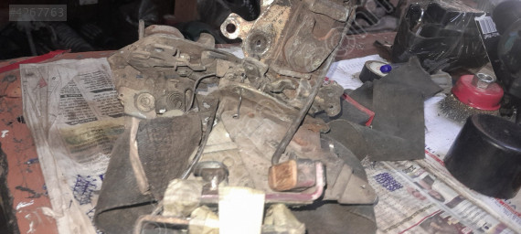 Ford Taunus kapı kilidi