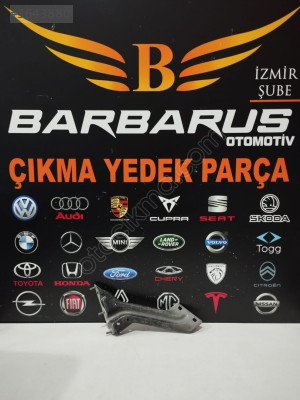Audi Q5 Sağ Ön Çamurluk Bağlantı Sacı - 8R0821136