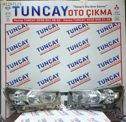 TOYOTA HİLUX SAĞ FAR 2020-2023 ÇIKMA PARÇA ORJİNAL