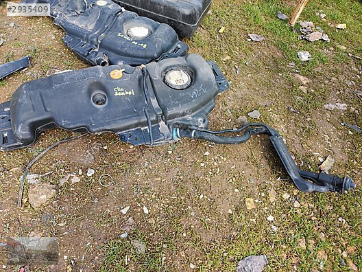 Renault Clio Symbol yakıt deposu orijinal