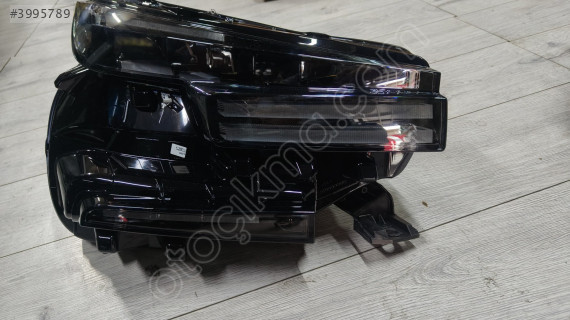 Citroen C4 X sağ ön far