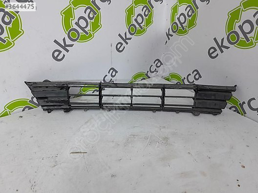 BMW 5 SERİSİ 2011 2016 F10 ÖN TAMPON ORTA IZGARA 51117331724