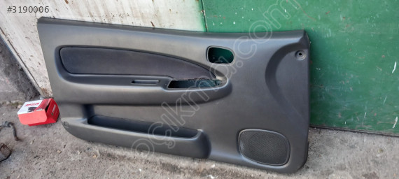 Çıkma mazda 323 practica sol ön kapı döşemesi