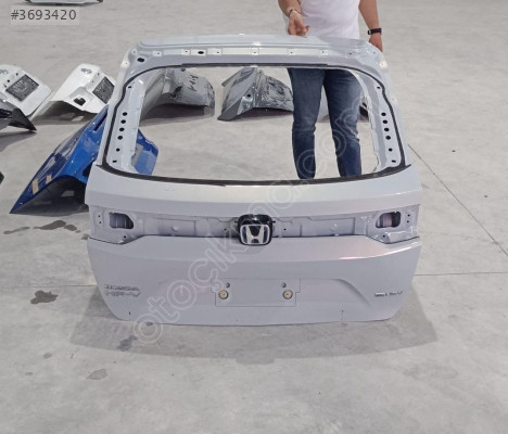HONDA HR-V BEYAZ BAGAJ KAPAĞI ORJINAL