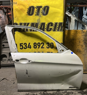 BMW X1 E84 Modeli İçin Sağ Ön Kapi - Oto Çıkma Parçalar