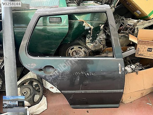 OTO CEMDEN ÇIKMA VOLKSWAGEN GOLF 4 SAĞ ARKA KAPI