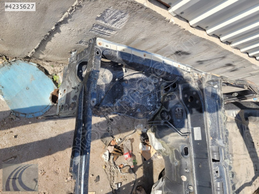 TOYOTA LAND CRUISER 1998 ÇIKMA SAĞ PODYE