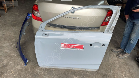 Clio 5 Sol ön kapı