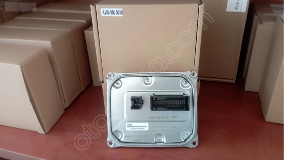 W205 C200 ZENON FAR LED BEYNİ SIFIR 2014-2018