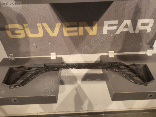 BMW G22 ÖN TAMPON ORTA IZGARA M 2020- 51118077358 SO
