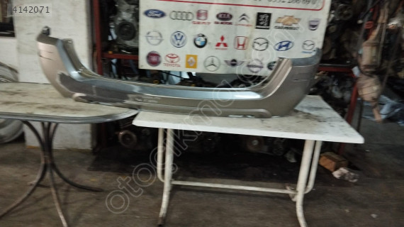 2000-2004 FORD FİESTA ARKA TAMPON