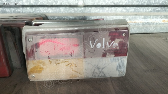 Volvo 244 stop