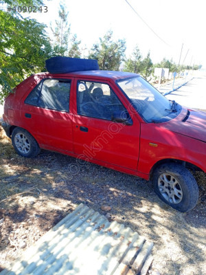 Skoda Felicia sağ ön kapı
