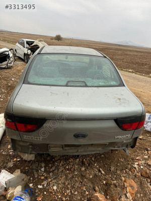Megane 1 bagaj kapağı hatasız