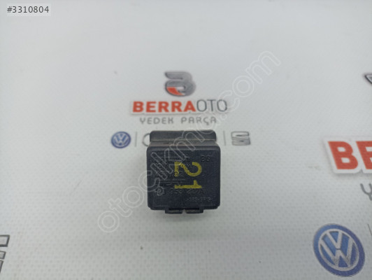1L0953227A VW AUDİ SEAT SKODA FLAŞÖR RÖLESİ