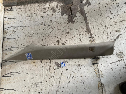 RANGE ROVER SOL ÖN CAM DİREK İÇ FİBERİ PLASTİĞİ ORJİNAL 12-15