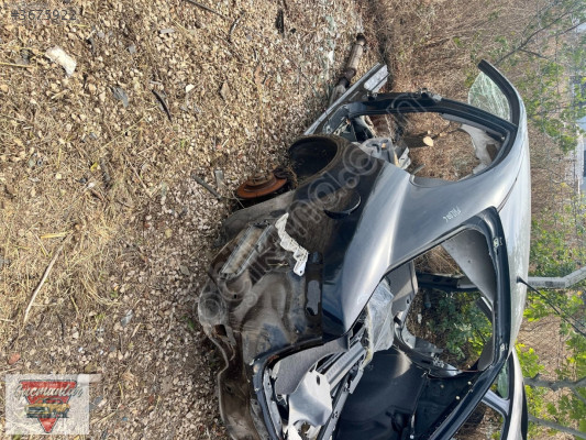 MAZDA 6 SOL ARKA ÇAMURLUK