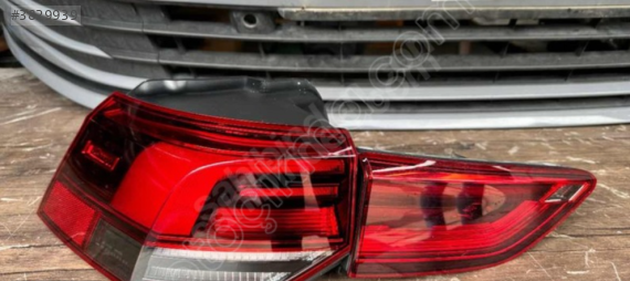 VOLKSWAGEN GOLF 8 SAĞ STOP HATASIZ ORJİNAL İÇ