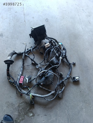 Mt76-14k012-bnd Ford courier motor içi tesisat
