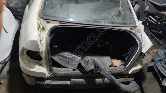 VW POLO CLASSİC ARKA ÇAMURLUK SAĞ SOL