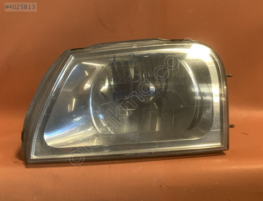 mitsubishi L200 sol ön far