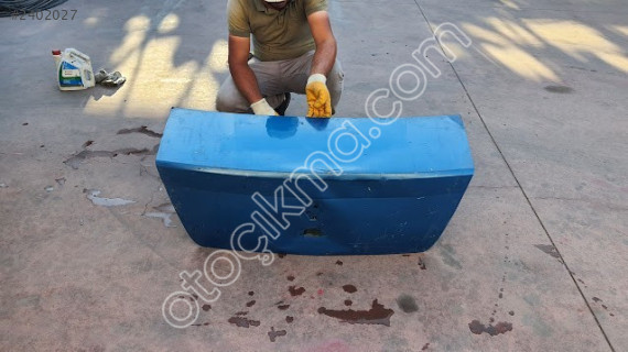 Renault Clio 1999-02 Arka Bagaj Kapağı