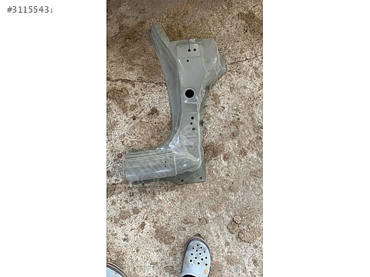 Toyota Lexus sağ ön dikme 6113102170 orijinal