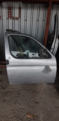 PEUGEOT PARTNER SAĞ ÖN KAPI ÇIKMA