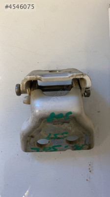 Peugeot 508 2011 sol arka kapı üst menteşesi