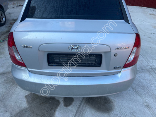 Hyundai accent era bagaj kapağı çıkma dolu hatasız