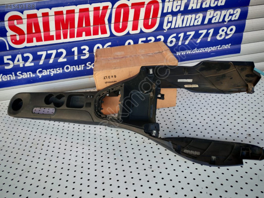 RENAULT CLIO 4 SE ORTA KONUL-DÜZCE ÇIKMA