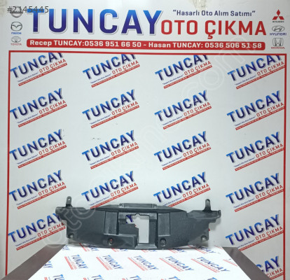TOYOTA HİLUX ÖN PANJUR ÜST PLASTİK 2015-2019 ÇIKMA PARÇA ORJ