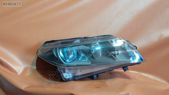 suzuki vitara sağ far