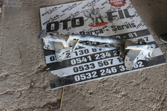 HYUNDAİ STAREX KAMYONET 140LIK 2007 ALT ŞASE DEMİRİ