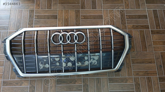 AUDI Q3 2019 -  2024  ÖN PANJUR 83A853651 ORJİNAL ÇIKMA
