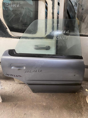 HONDA İNTEGRA SAĞ ARKA KAPI