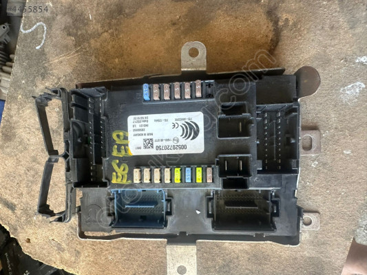 FİAT EGEA SİGORTA KUTUSU