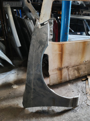 1997 TOYOTA COROLLA EFSANE KASA SAĞ ÖN ÇAMURLUK