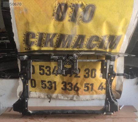 VOLKSWAGEN PASSAT B7 ÖN PANEL 3AA805588