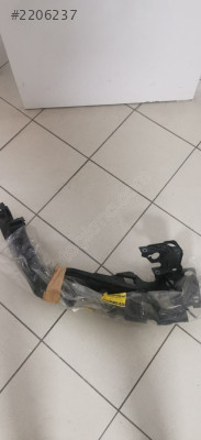 Far Alt Braketi Sağ + Sol Leon 2013-2020 5F0807571B