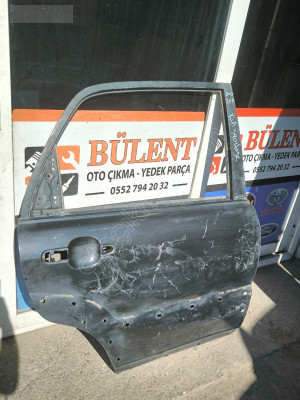 Kia Sportage sağ arka kapı orijinal çıkma