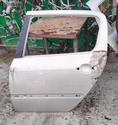 PEUGAOT 307 SOL ARKA KAPI ÇIKMA ÇEVİK OTO