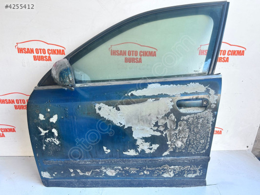 Audi a4 sol ön kapı araçtan sökme 2004/ 07