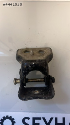 peugeot 407 sol arka kapı alt menteşesi