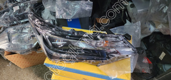 20Q7.19 COROLLA SAG SOL LED FAR SIFIR
