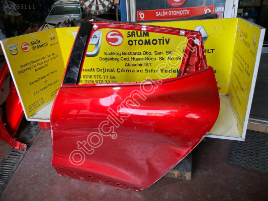 Clio 4 sol arka kapı