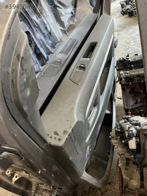 OPEL ZAFİRA SAĞ ÖN KAPI DÖŞEMESİ