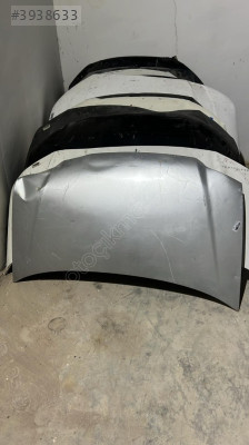 VOLKSWAGEN/ Caddy 06 12 UFAK HASARLI ORJİNAL ÖN KAPUT