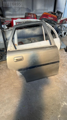 Opel Vectra B sol ön kapı